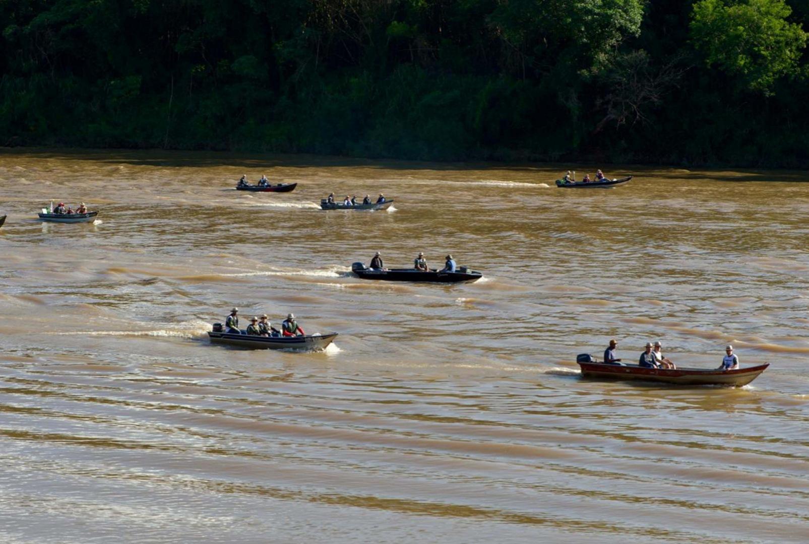 foto de Nova fase do Rio Vivo começa com a soltura de 100 mil peixes no Rio Ivaí