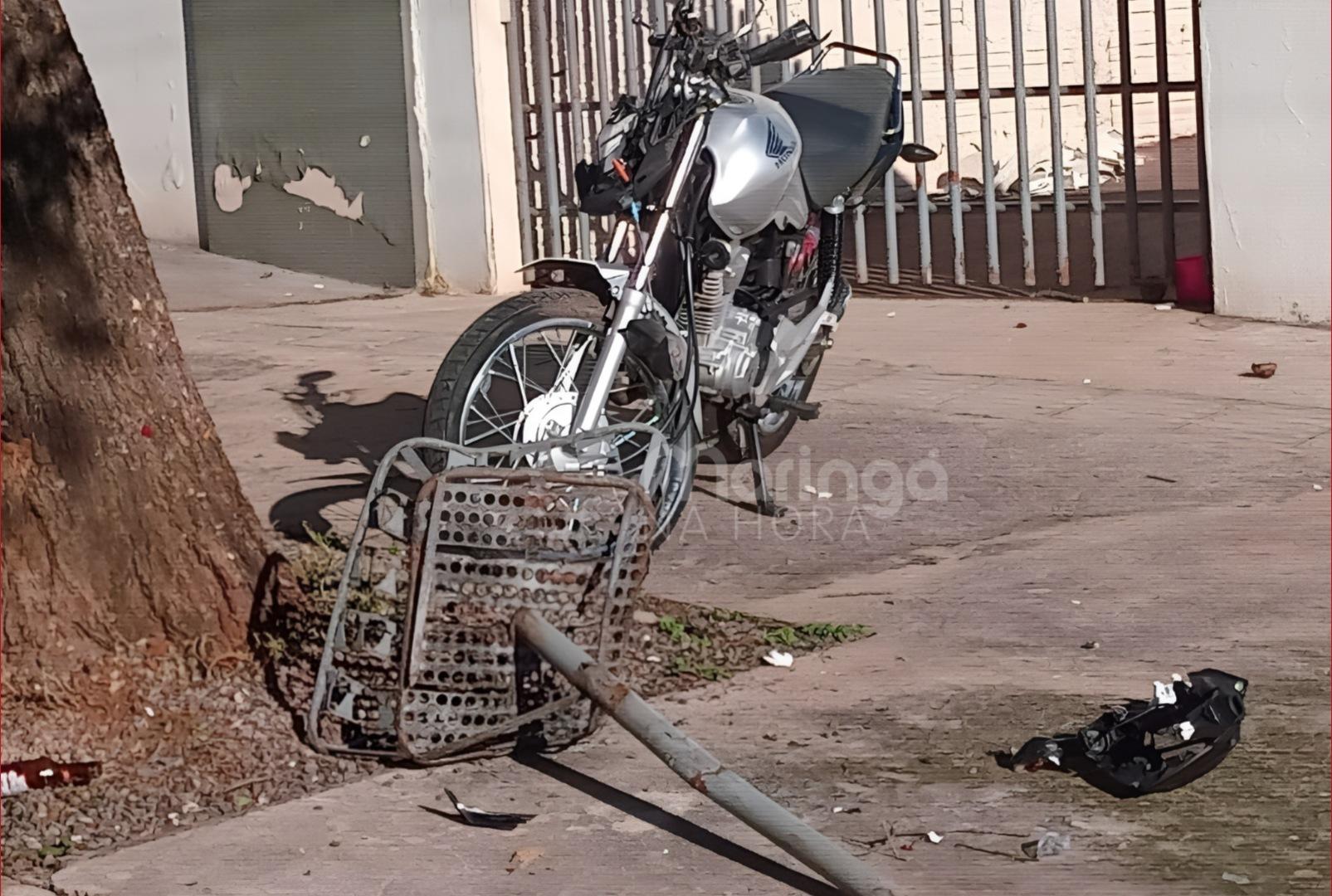 foto de Jovem fica gravemente ferido ao bater moto em lixeira e árvore em Maringá