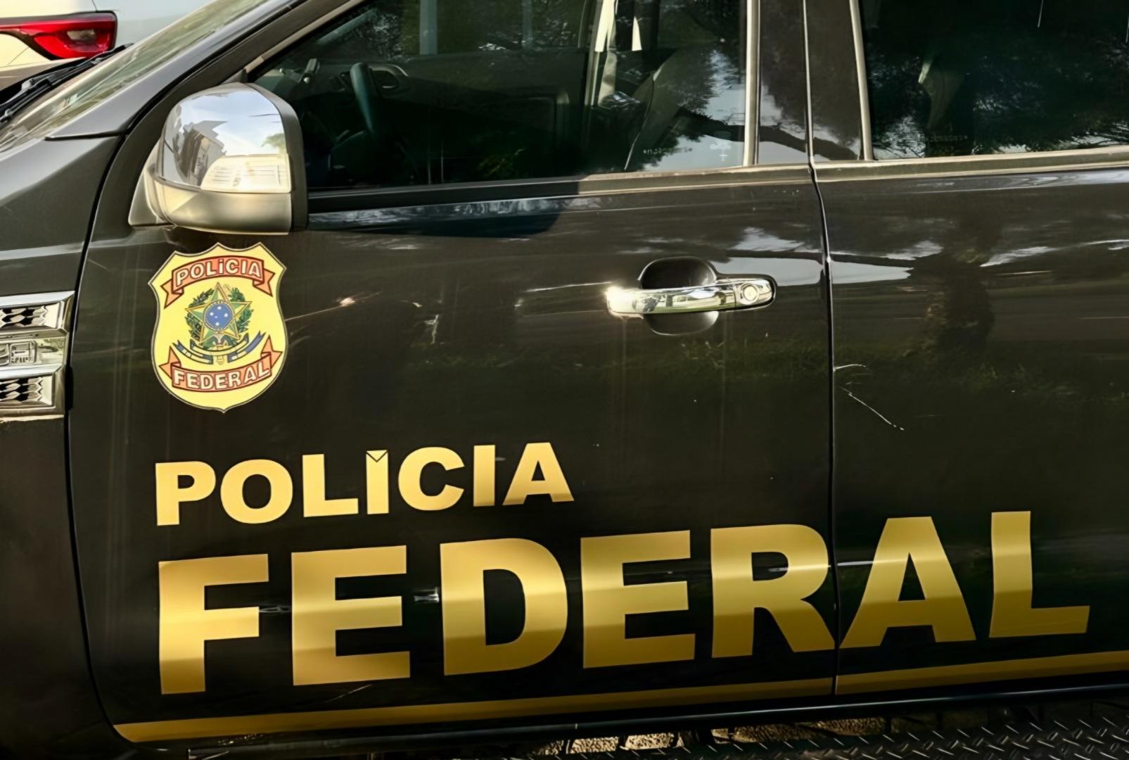 foto de Em investigação a possível desvio de verbas públicas na Prefeitura de Maringá Polícia Federal realiza operação