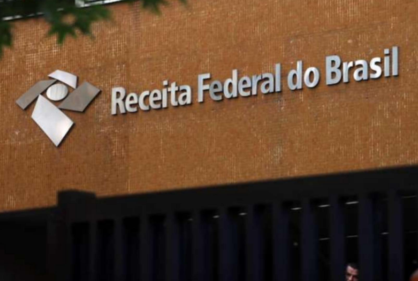 foto de O que muda nos cartões de crédito e Pix com o novo controle da Receita? Veja perguntas e respostas