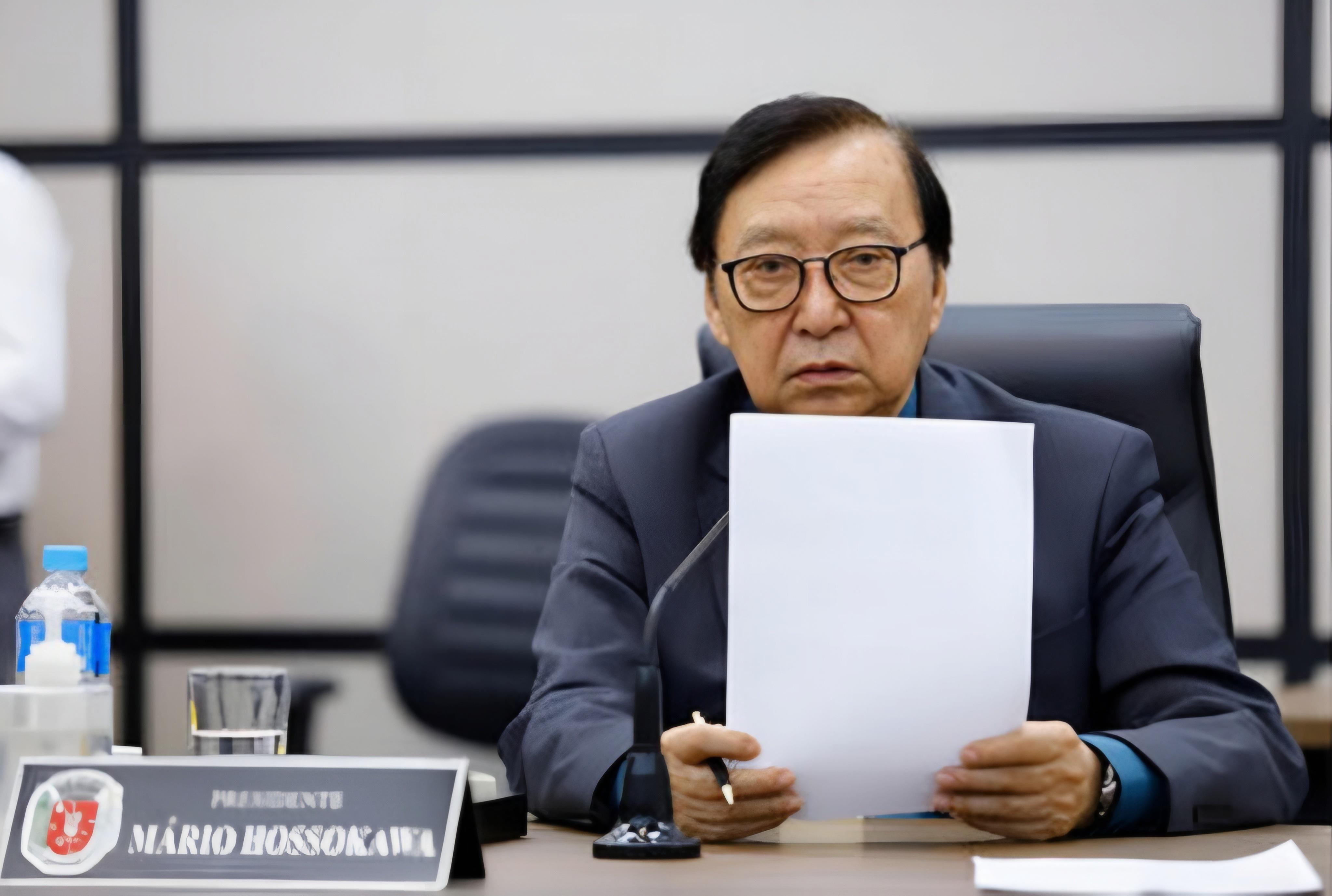 foto de STF afasta Mario Hossokawa da presidência da Câmara de Maringá