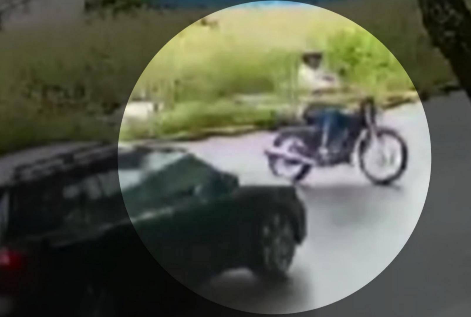 foto de Vídeo mostra momento exato de acidente envolvendo motocicleta e veículo, em Maringá
