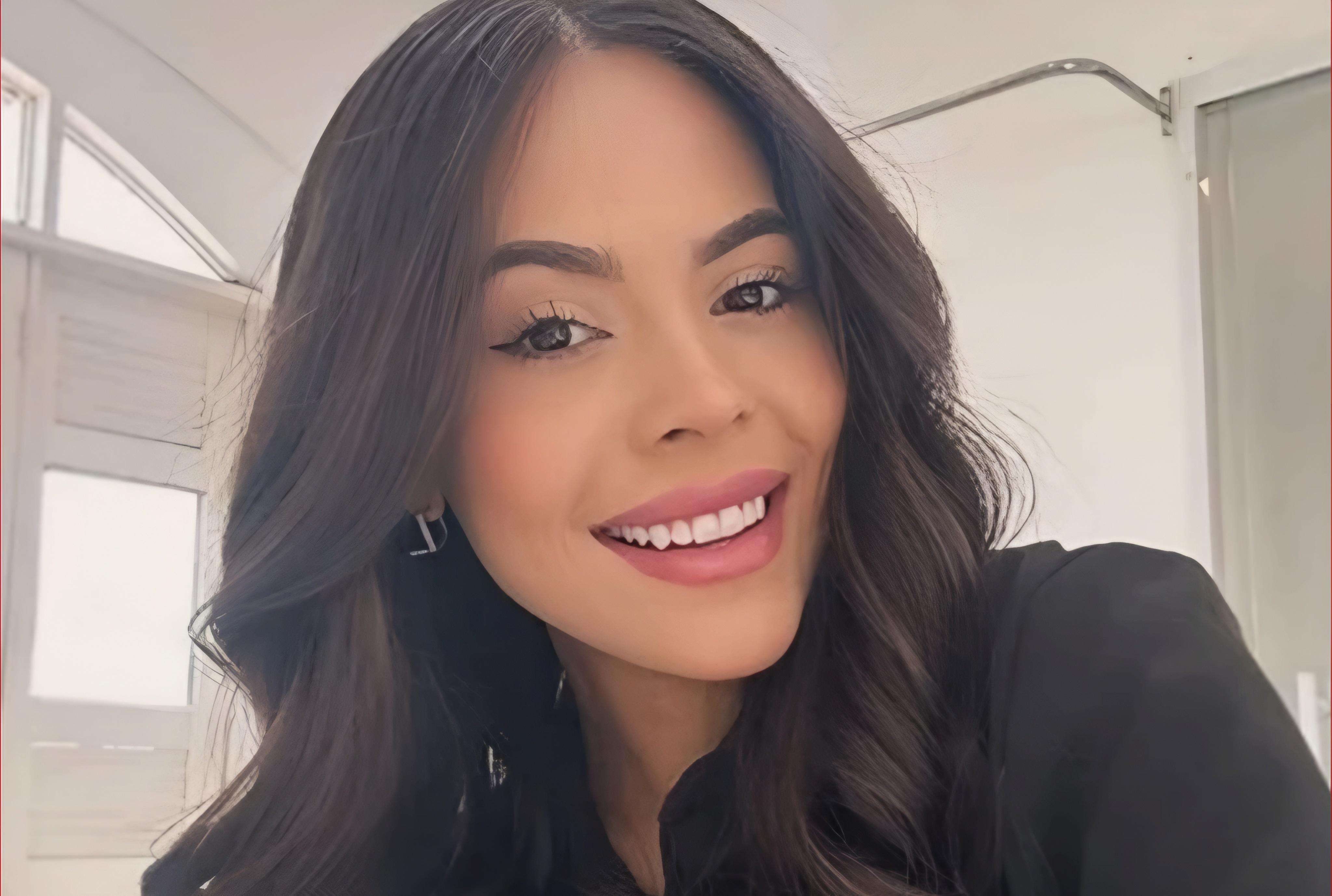 foto de Influenciadora morre após infecção no ovário; entenda