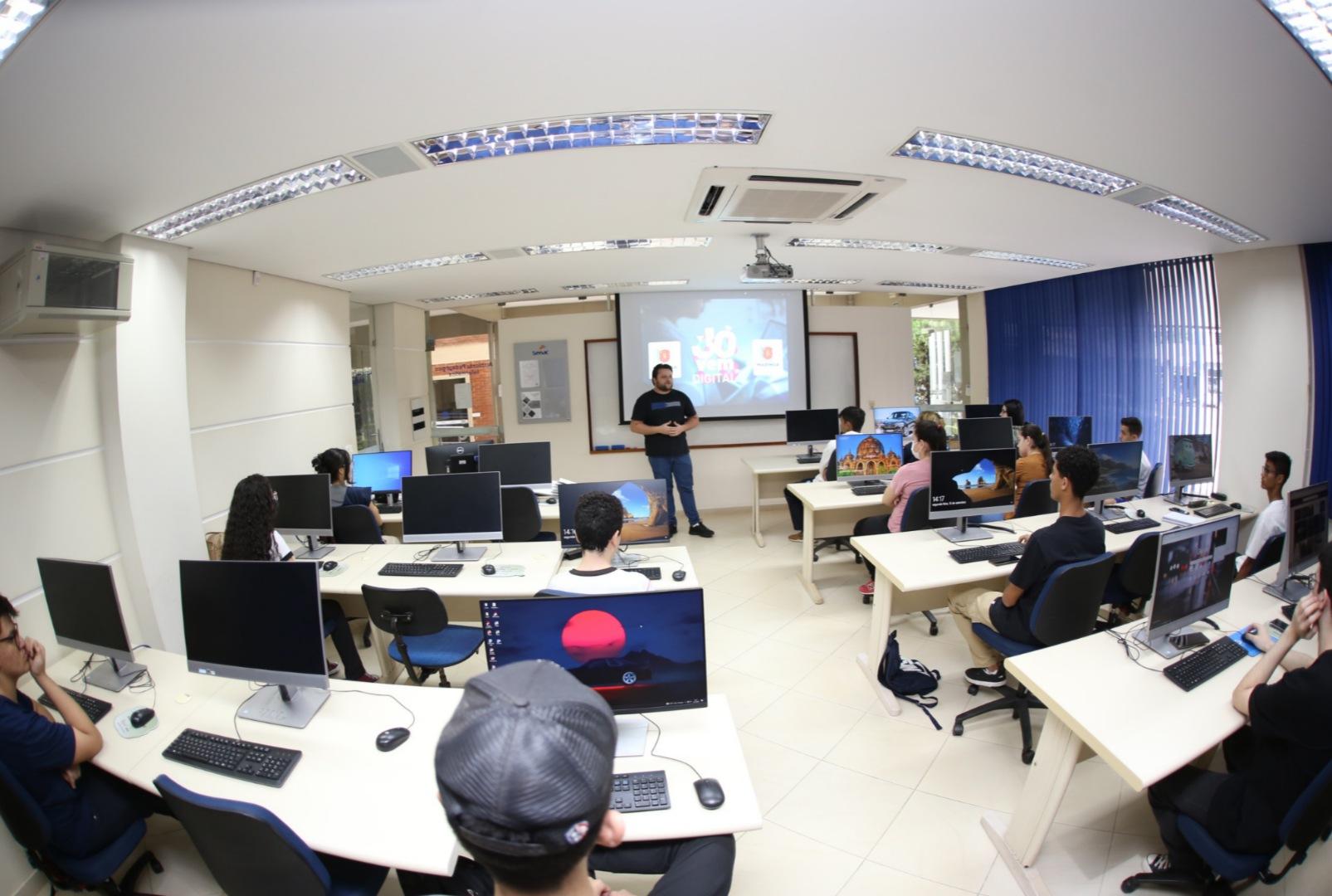 foto de Com marketing digital e mais dois cursos gratuitos, Prefeitura abre pré-inscrições do Jovem Digital
