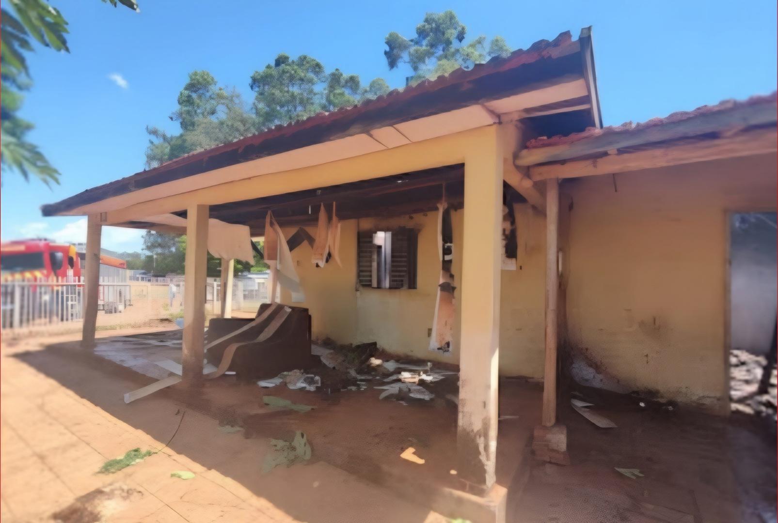 foto de Duas crianças morrem em incêndio à residência no Noroeste do Paraná