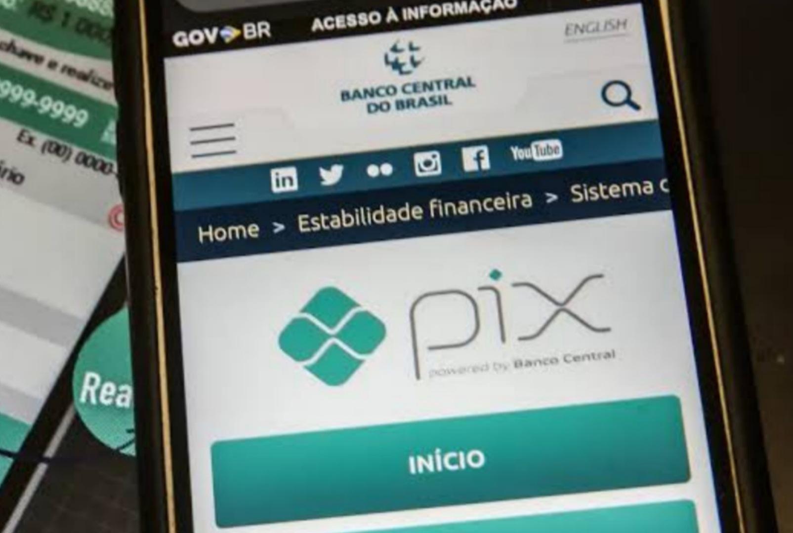 foto de Entenda o que muda e se você pode ter chave do PIX excluída após novas regras