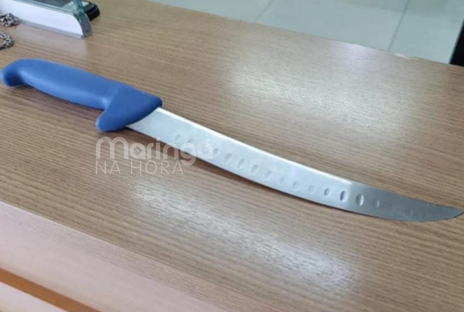 foto de Garoto é apreendido com faca dentro de colégio em Maringá