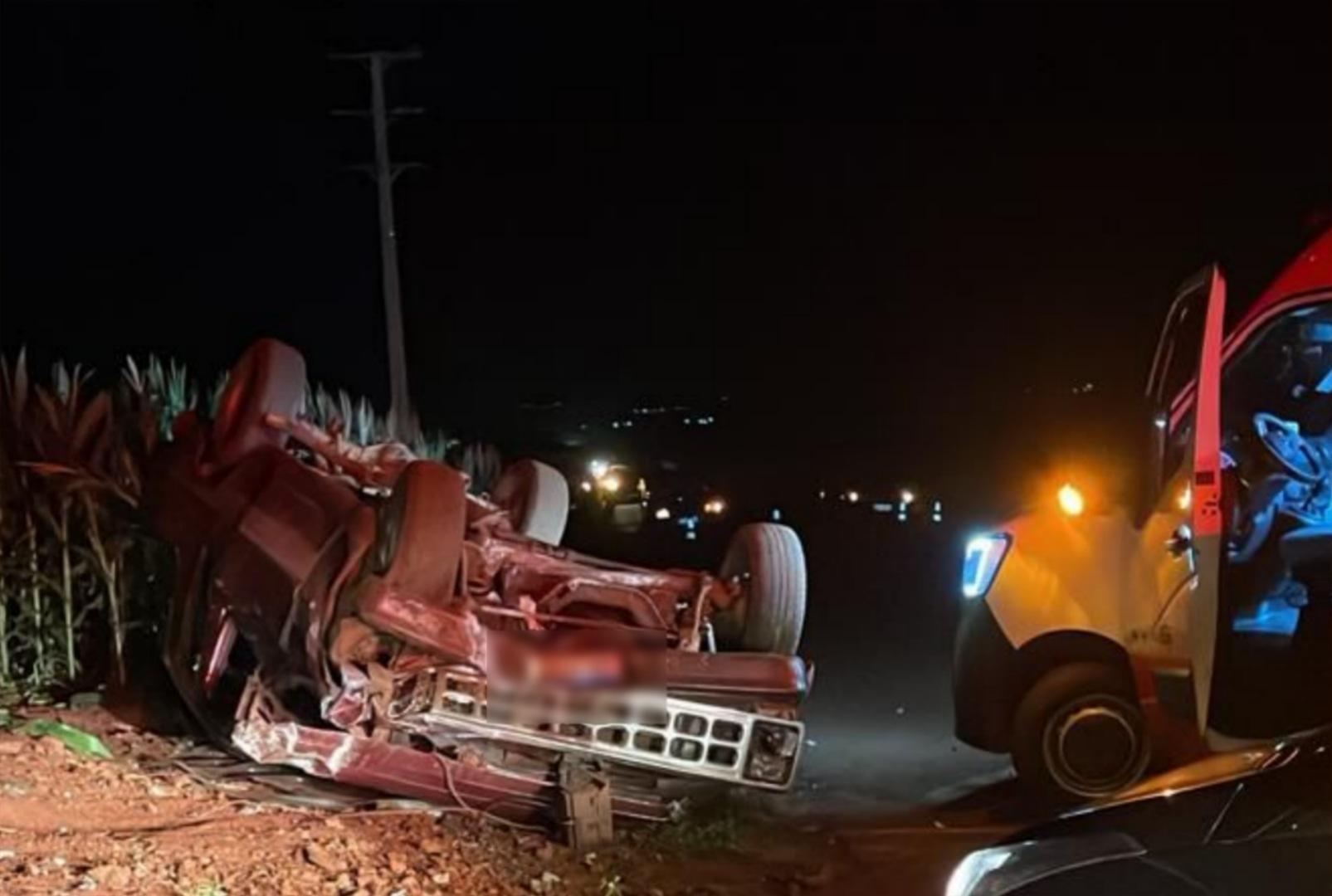 foto de Sobrinho morre após ser atingido por caminhonete conduzida pelo tio em rodovia