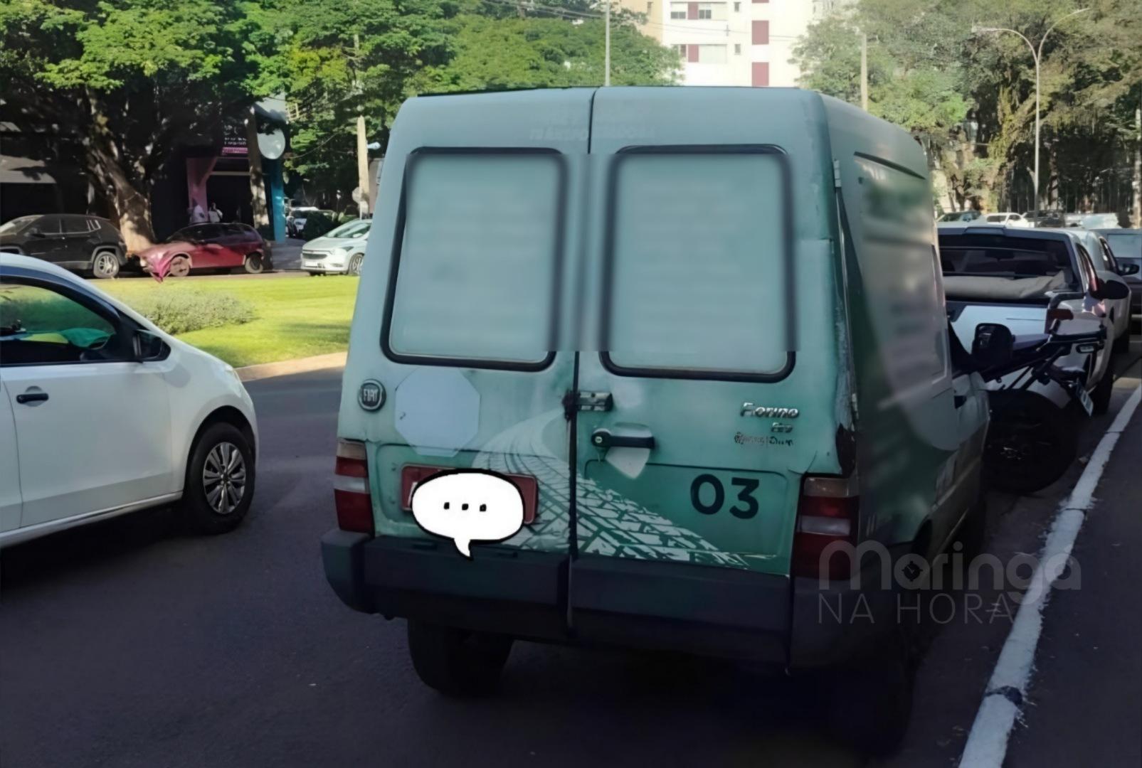 foto de Fiorino com mais de R$ 100 mil em débitos é recolhido pela Semob após abordagem em Maringá