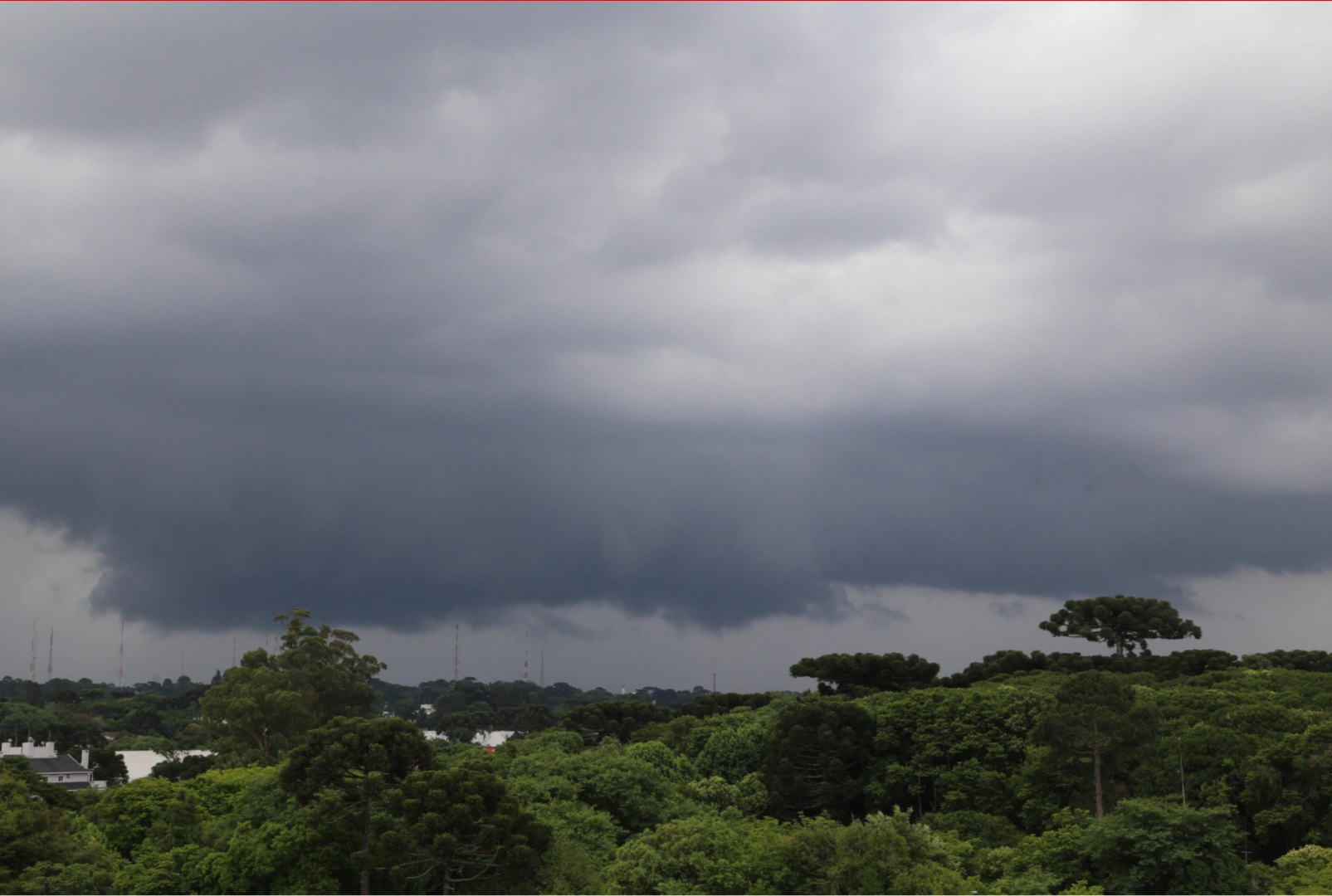 foto de Defesa Civil alerta para temporais no Paraná e reforça apoio aos municípios