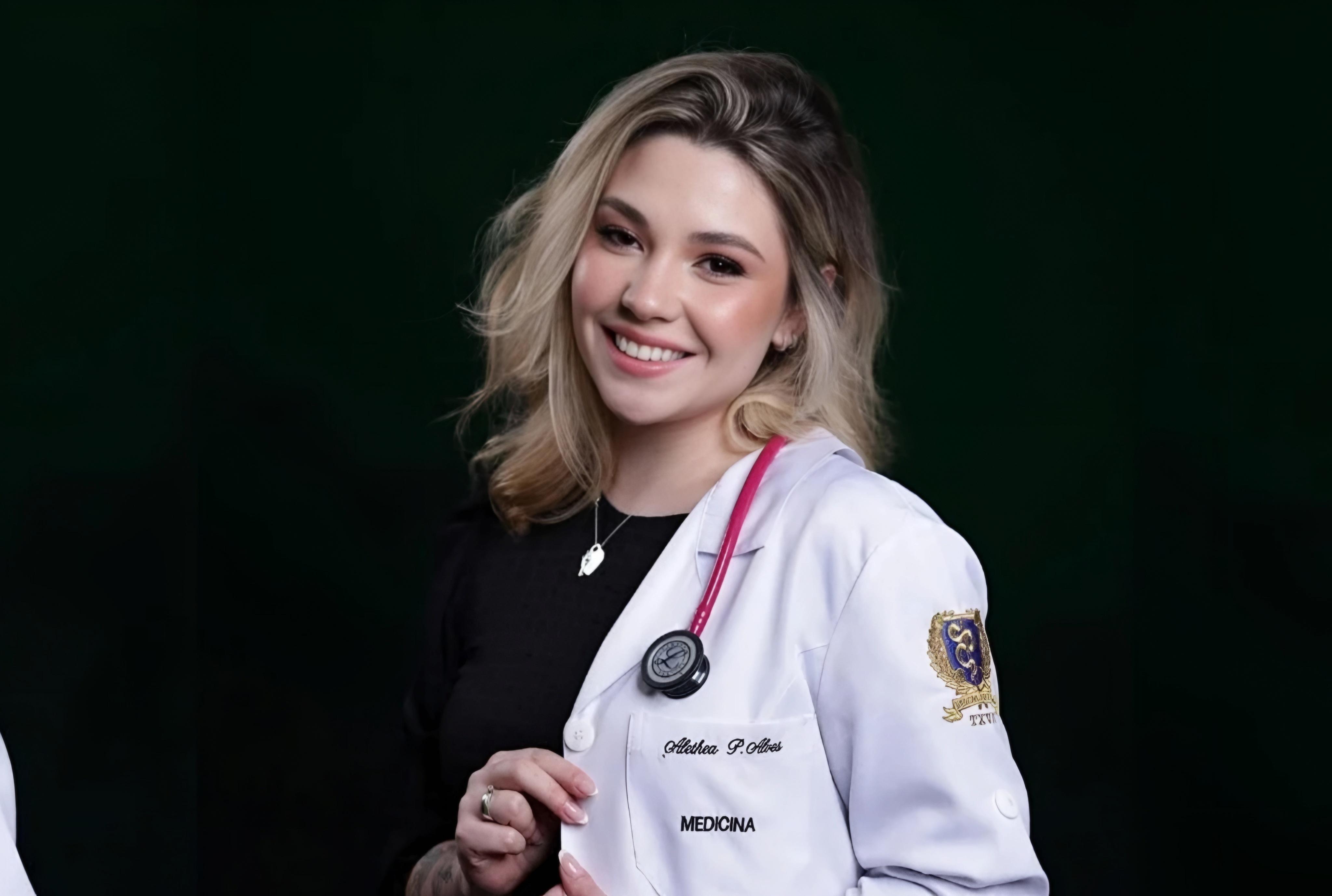 foto de Estudante de medicina de Maringá morre em grave acidente na rodovia