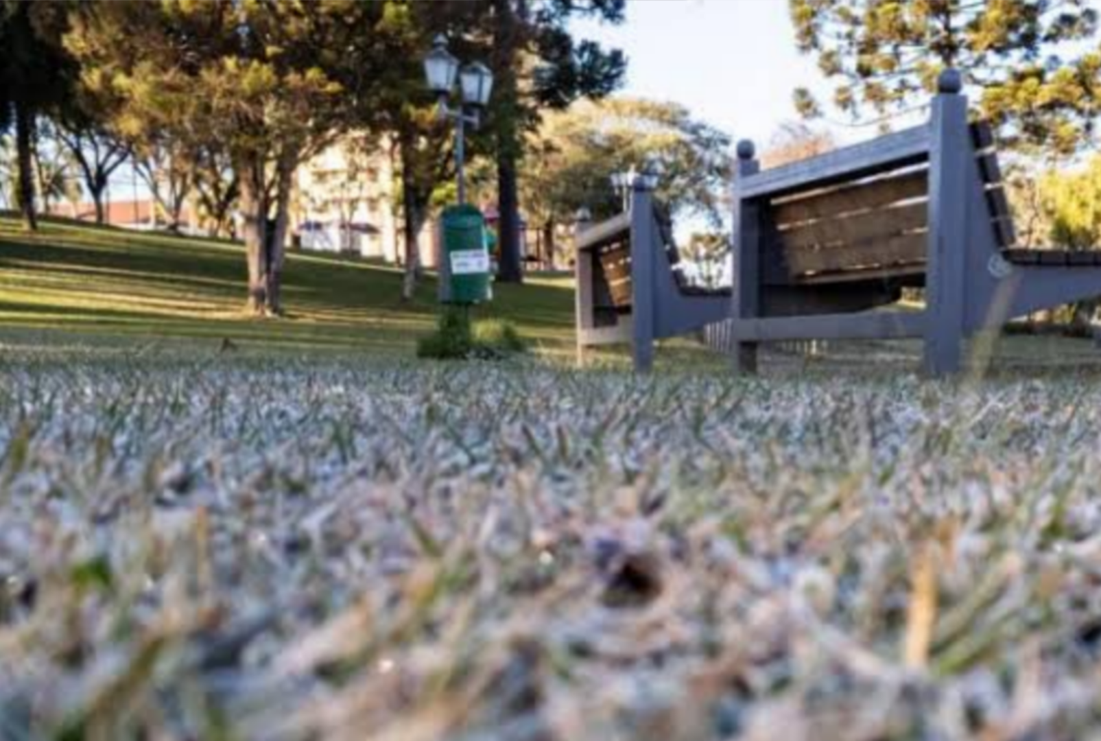 foto de Nova frente fria trará chuva e queda das temperaturas ao Paraná, prevê Simepar