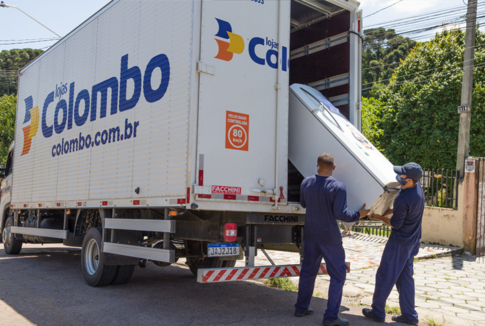 foto de Copel dá incentivo para troca de 20 mil geladeiras antigas; veja como participar