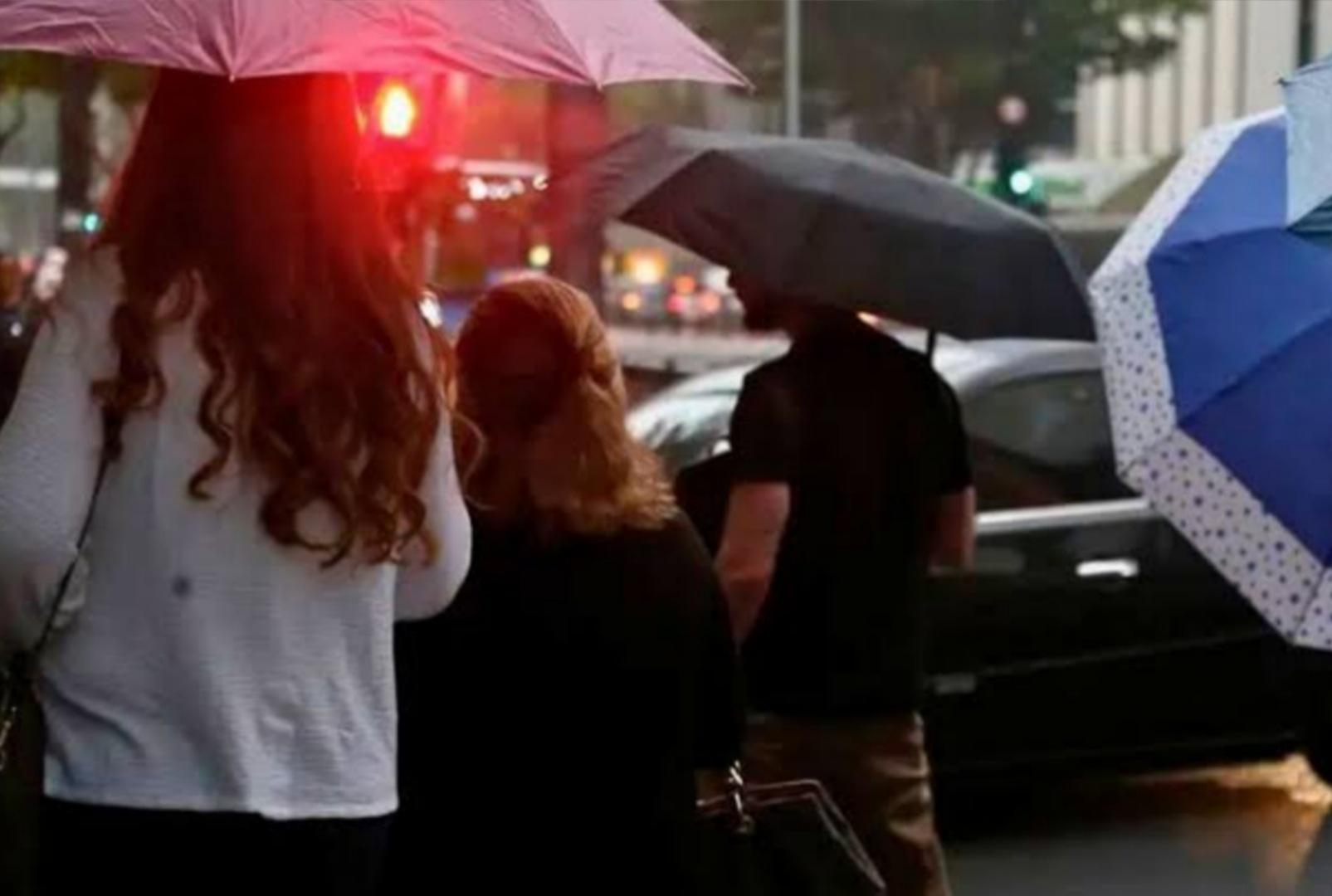 foto de Frente fria muda o tempo no Paraná e traz chuva forte nos próximos dias