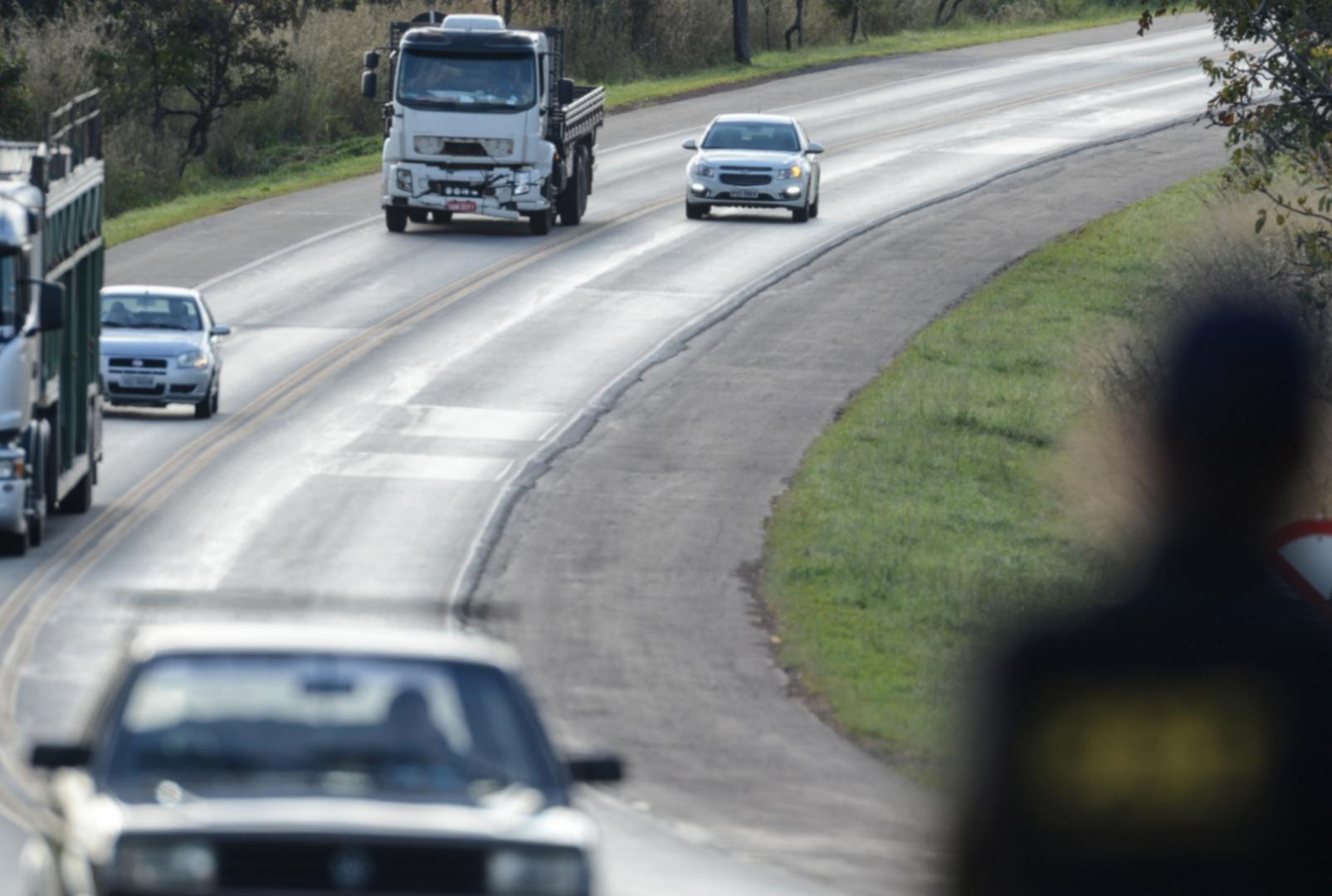 foto de Nova lei de trânsito pode prever multa de quase R$ 3 mil e suspensão da CNH 