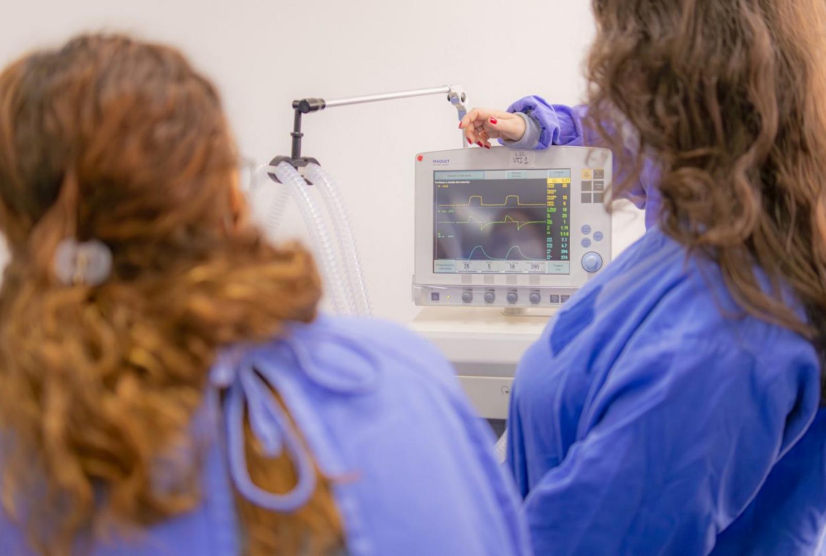 foto de Inscrições começam amanhã para concurso da Saúde do Paraná com 641 vagas