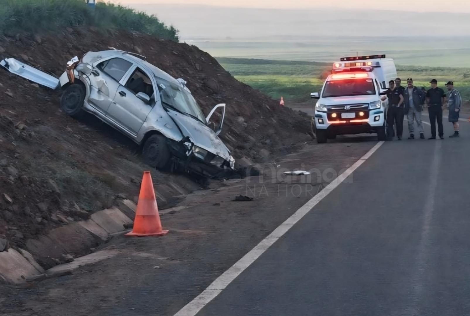 foto de Corpo de vítima de capotamento é encaminhado ao IML de Maringá