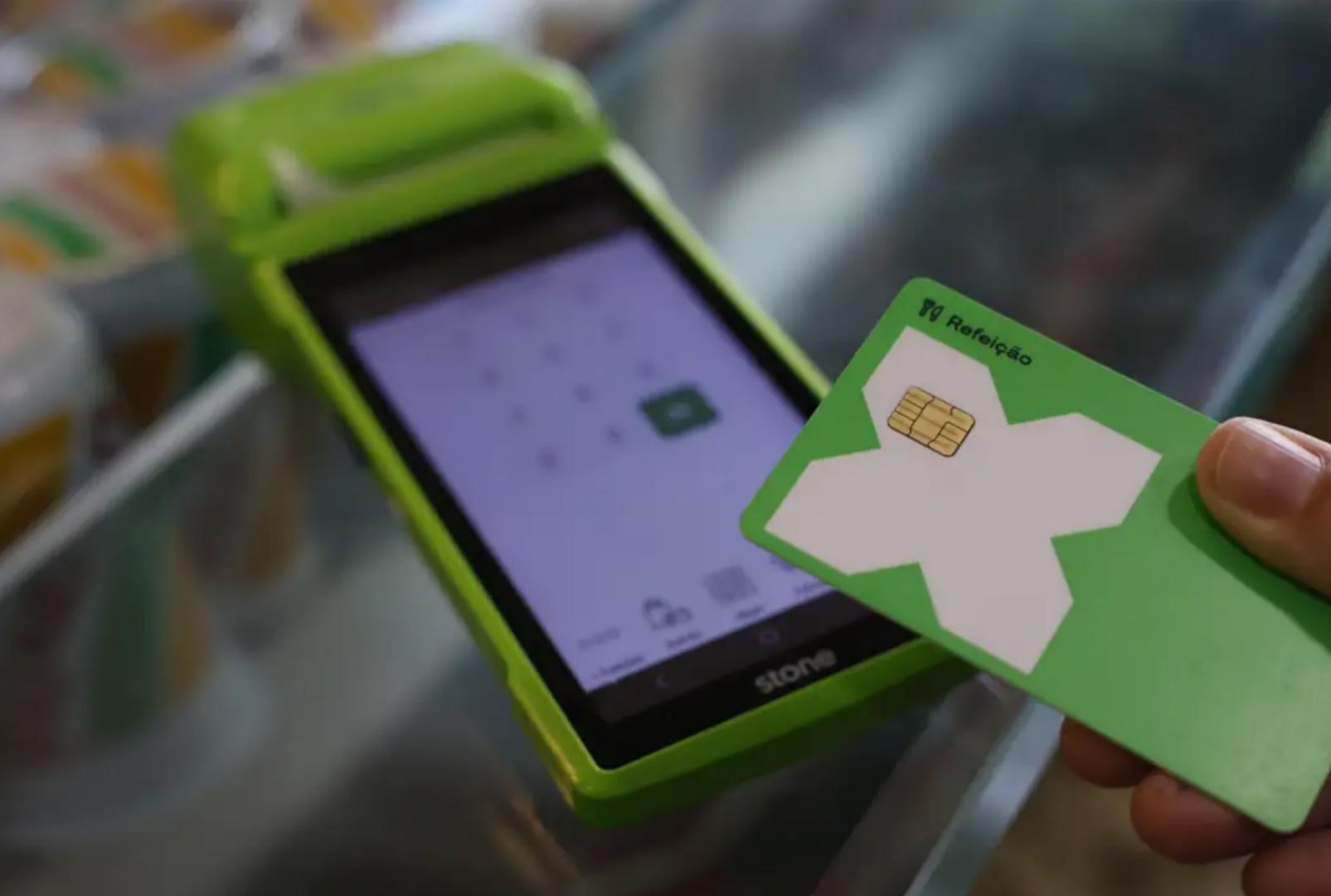 foto de Novas regras do vale-alimentação entram em vigor e mudam taxas e prazos no Brasil