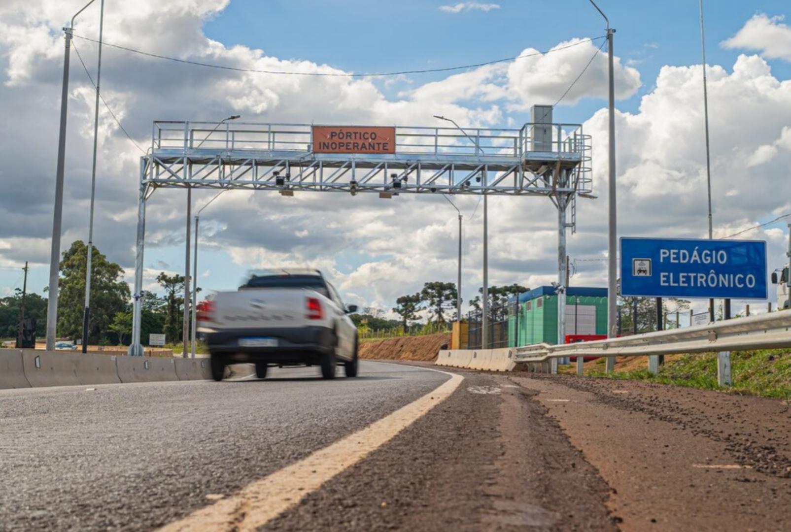 foto de Novo pedágio eletrônico inicia no Paraná segunda (23): veja as cidades e prazo para pagamento