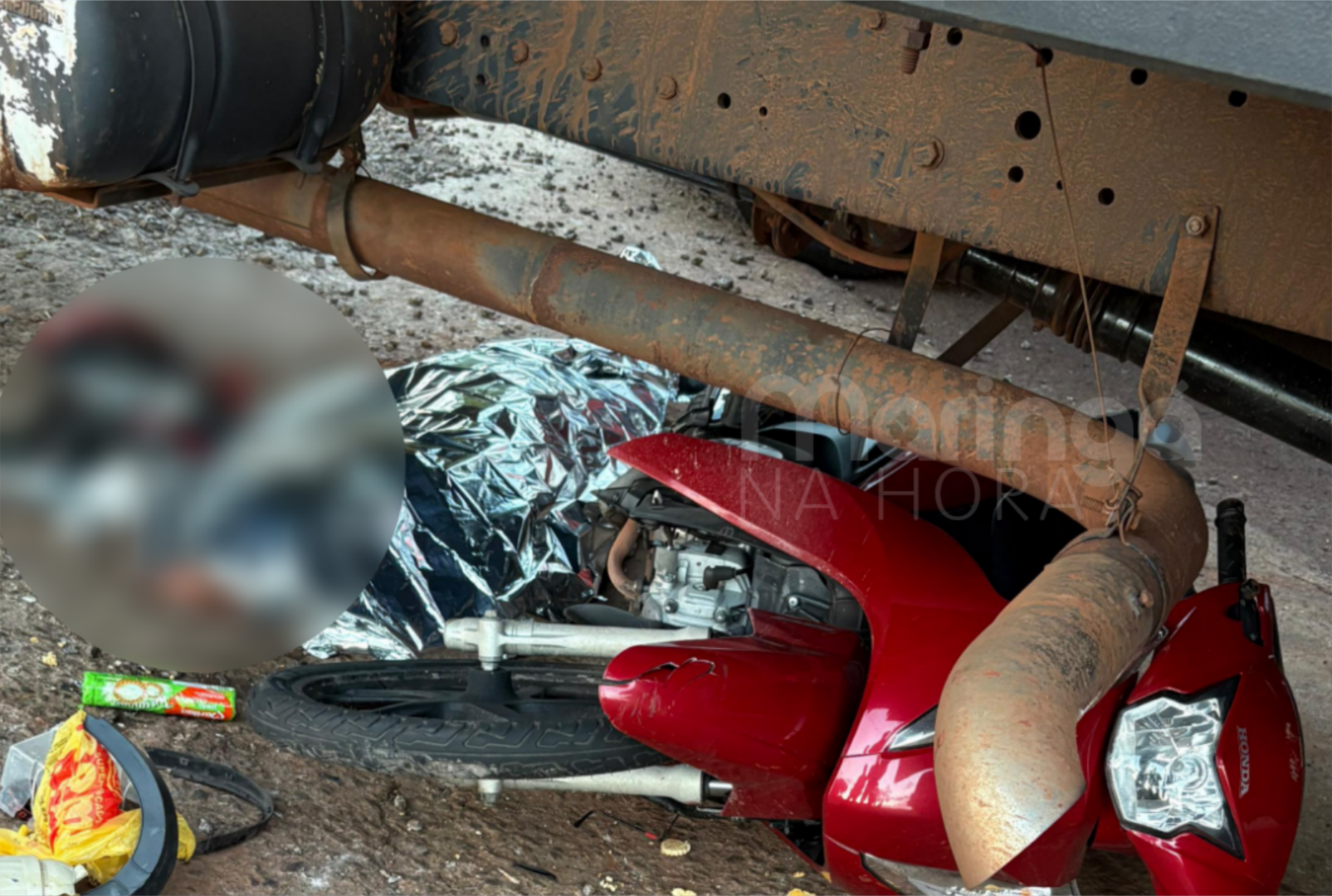 foto de Acidente entre moto e caminhão deixa um morto próximo aos Arautos do Evangelho, em Maringá