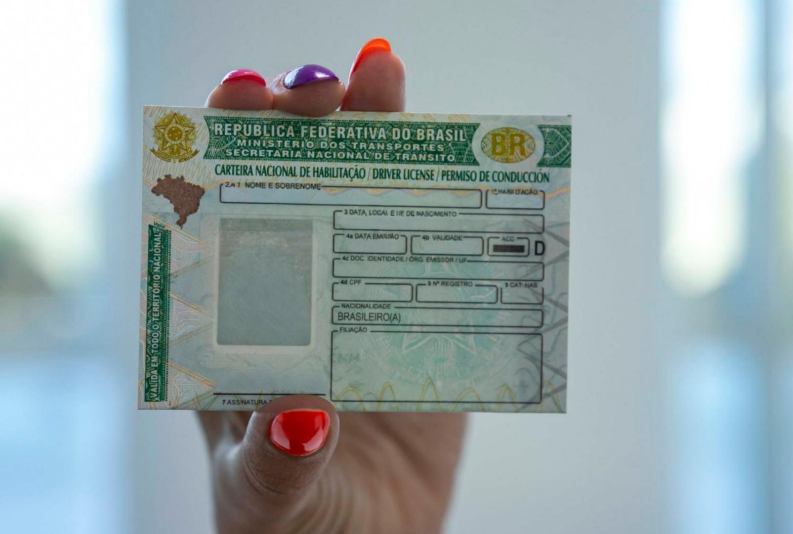 Prazo para se inscrever na CNH Social no Paraná termina na segunda-feira; confira como participar