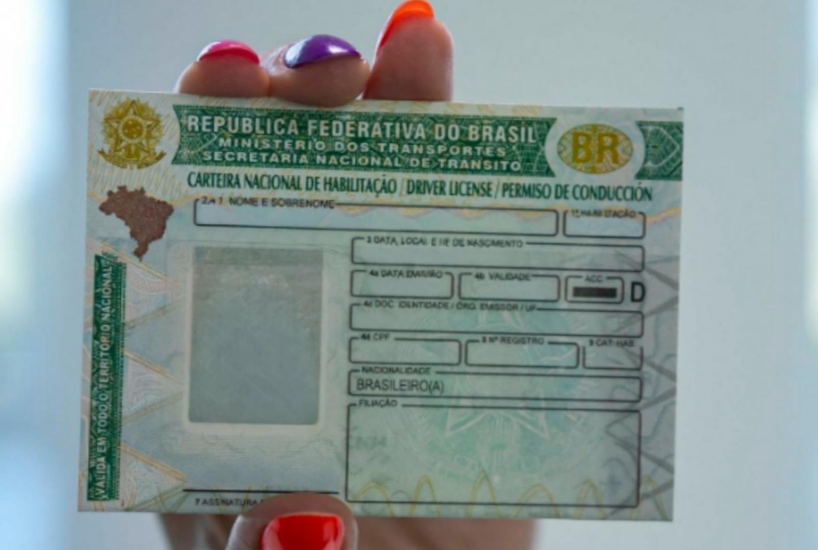 foto de CNH Social no Paraná tem 68,5 mil inscritos para 4 mil vagas; veja quando sai o resultado