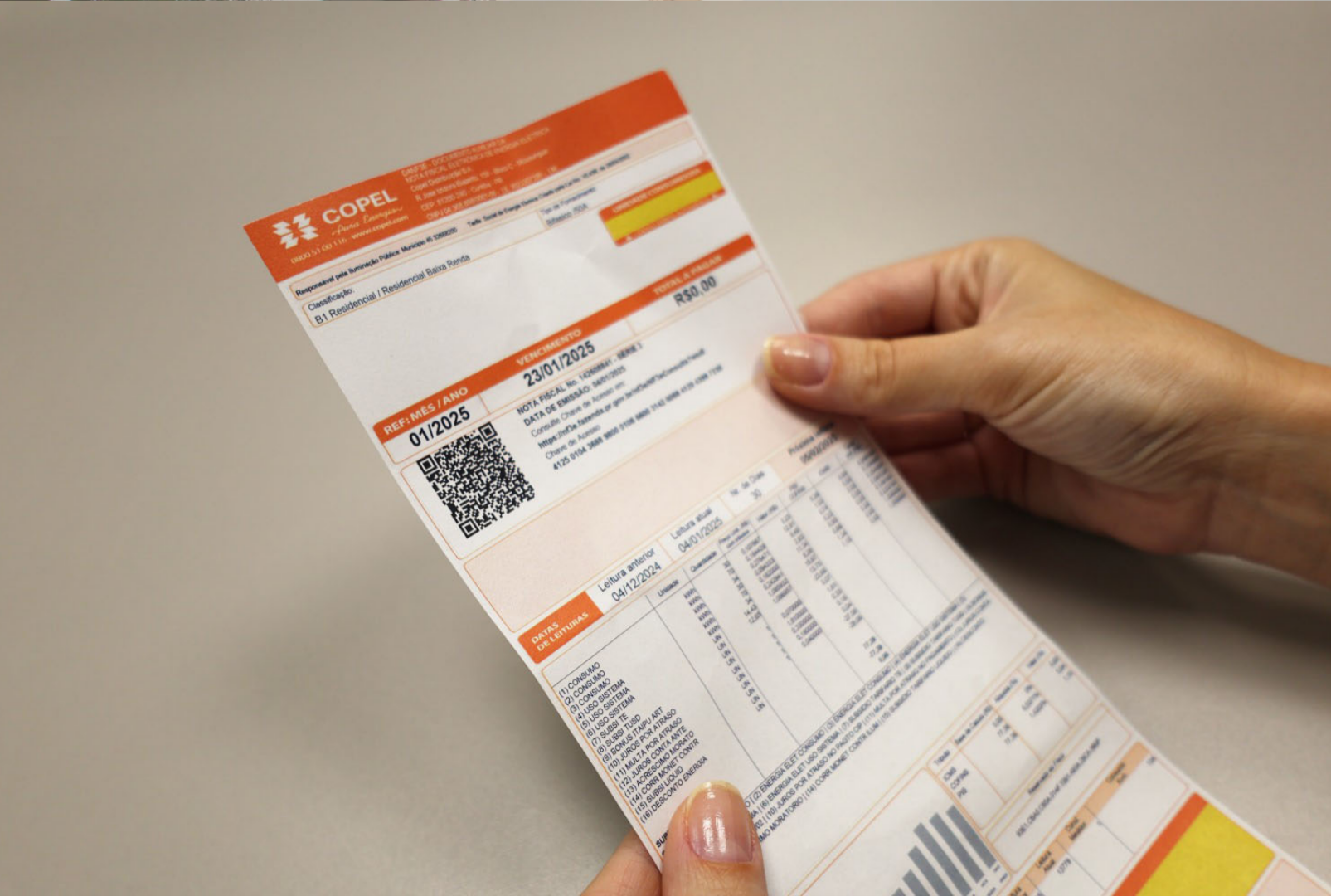 Entenda quem tem direito à Tarifa Social de Luz no Paraná e como solicitar o benefício