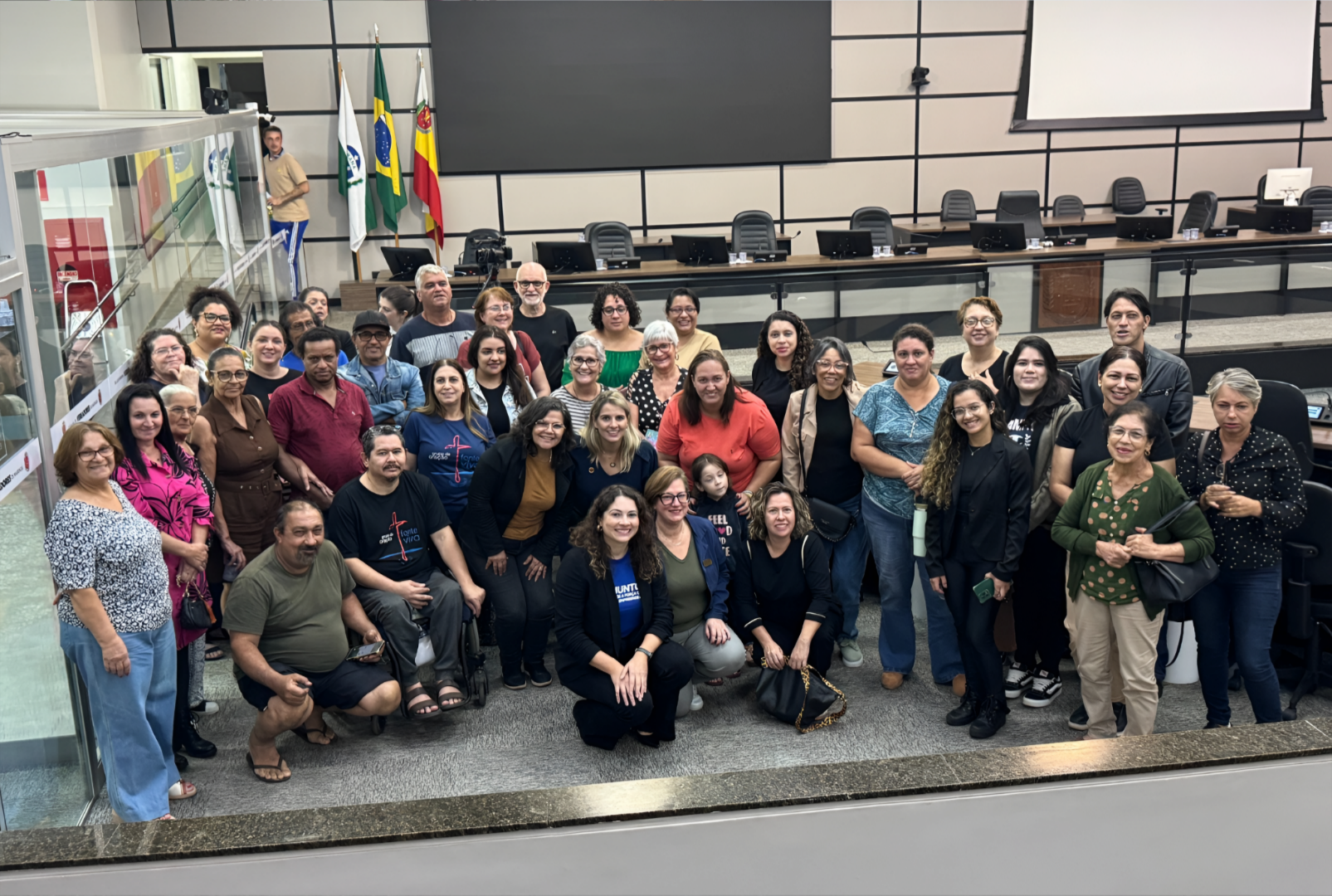 Majô promove encontro para fortalecer feiras de artesanato e incentivar economia criativa em Maringá