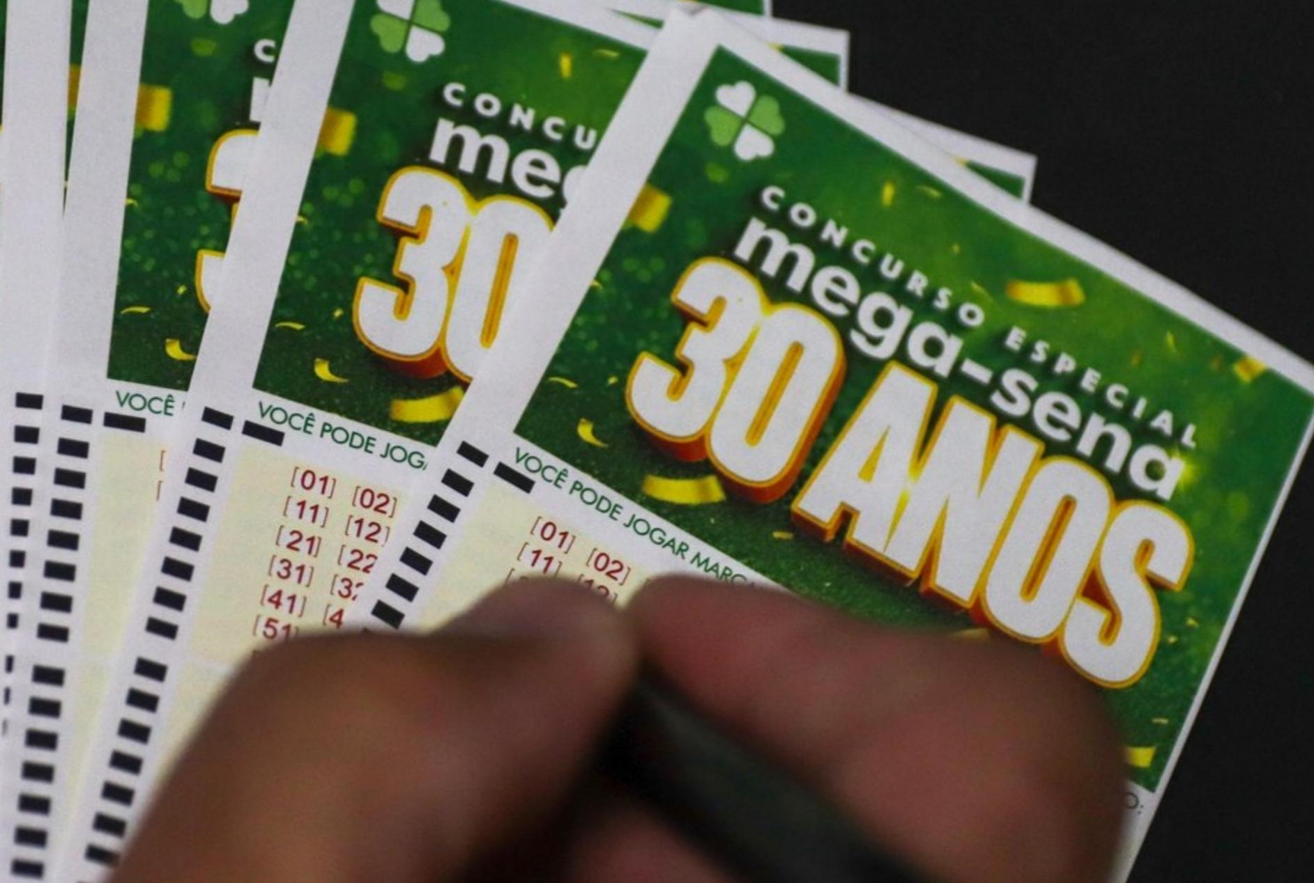20 apostas do Paraná faturam na quina da Mega-Sena concurso 3010 — veja as cidades