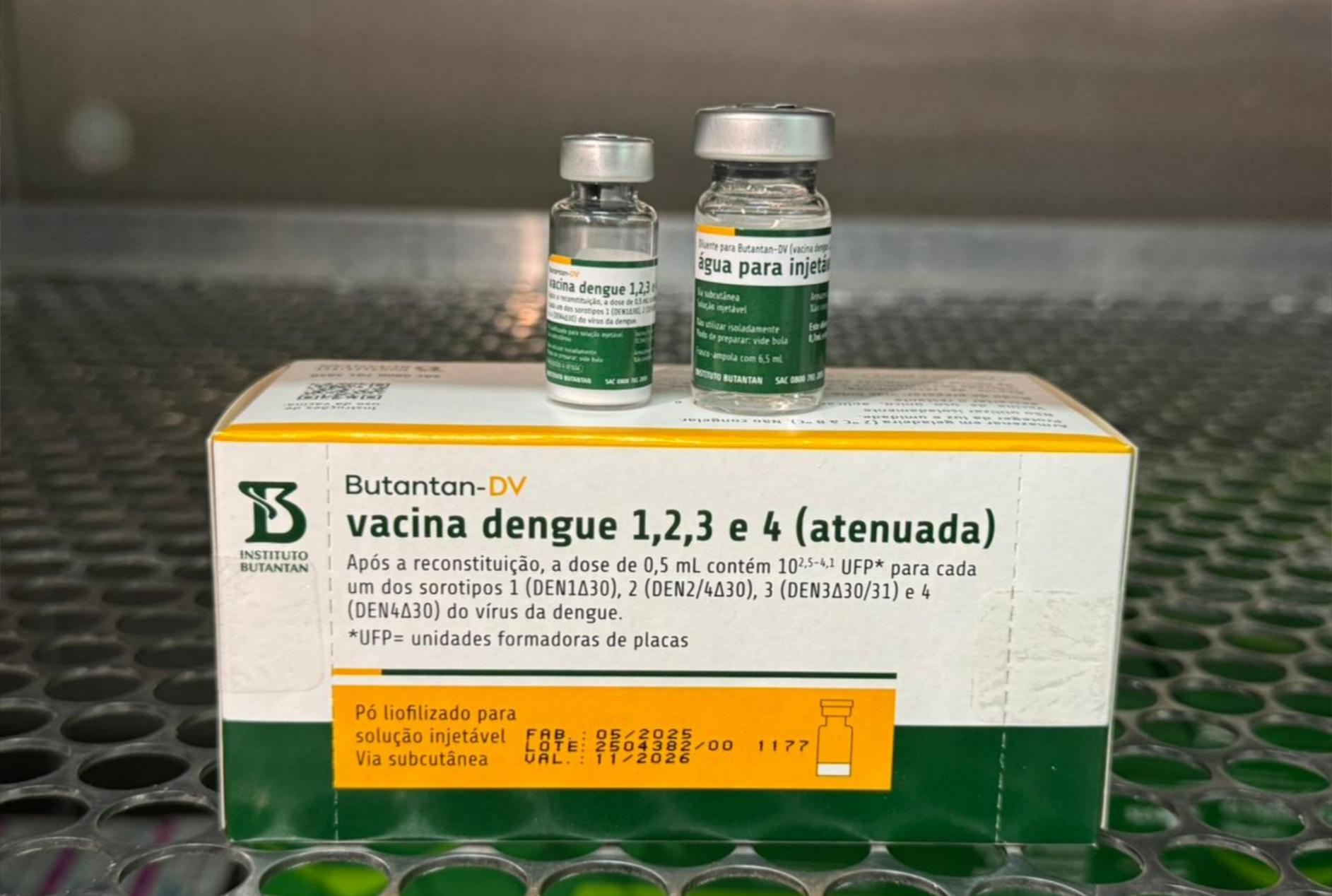 Suspensão da vacina contra dengue do Butantan ocorre após 42 casos graves e 2 mortes sob análise; entenda