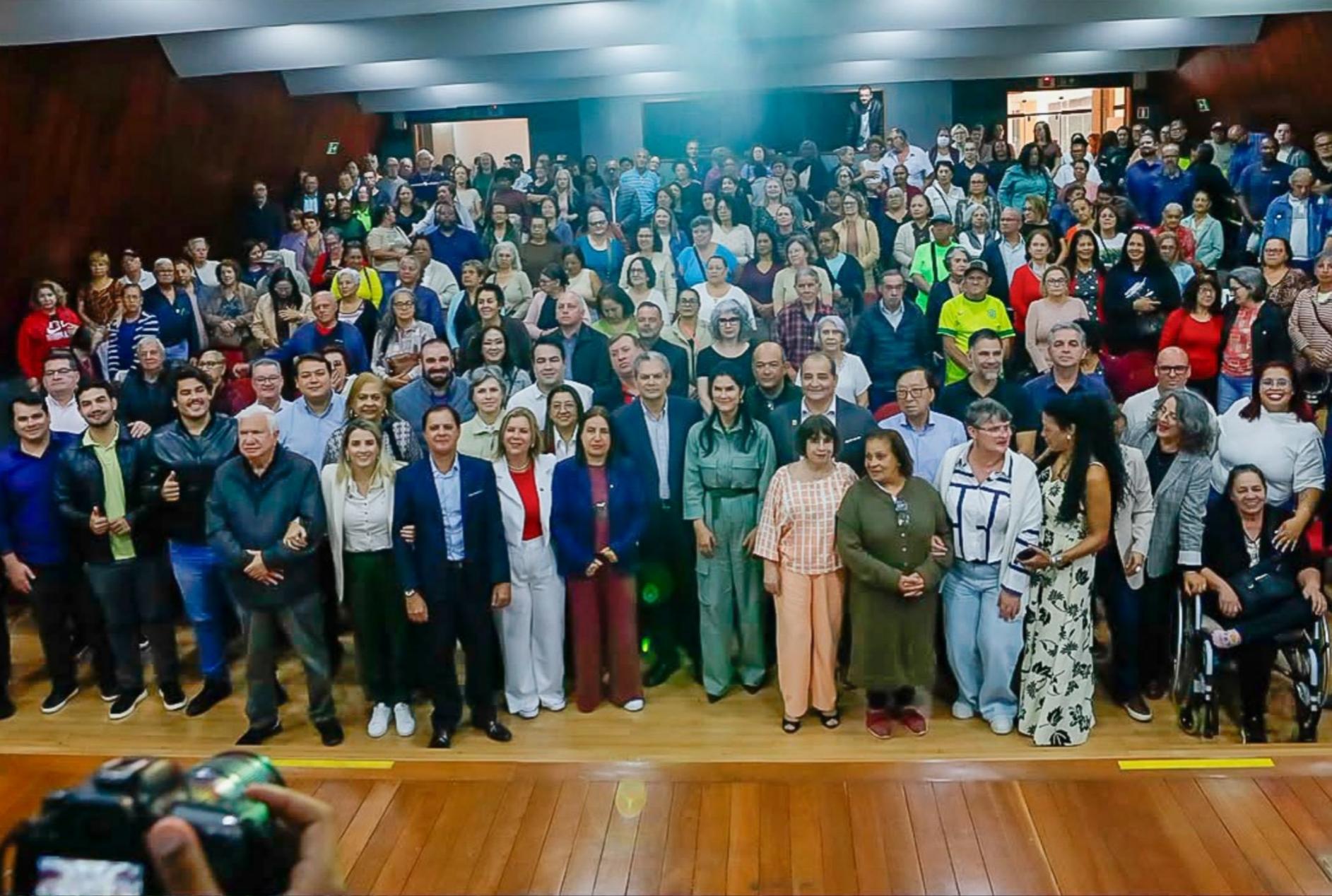 Maringá faz história com lançamento de Auxílio Social para aposentados e pensionistas da Maringá Previdência