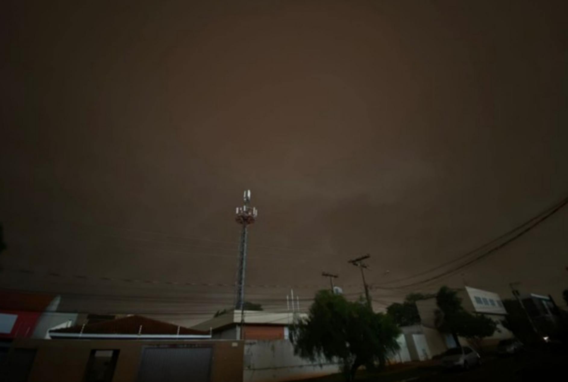 Alerta de tempestade no Paraná vale até 23h59; veja as cidades que podem ter chuva forte