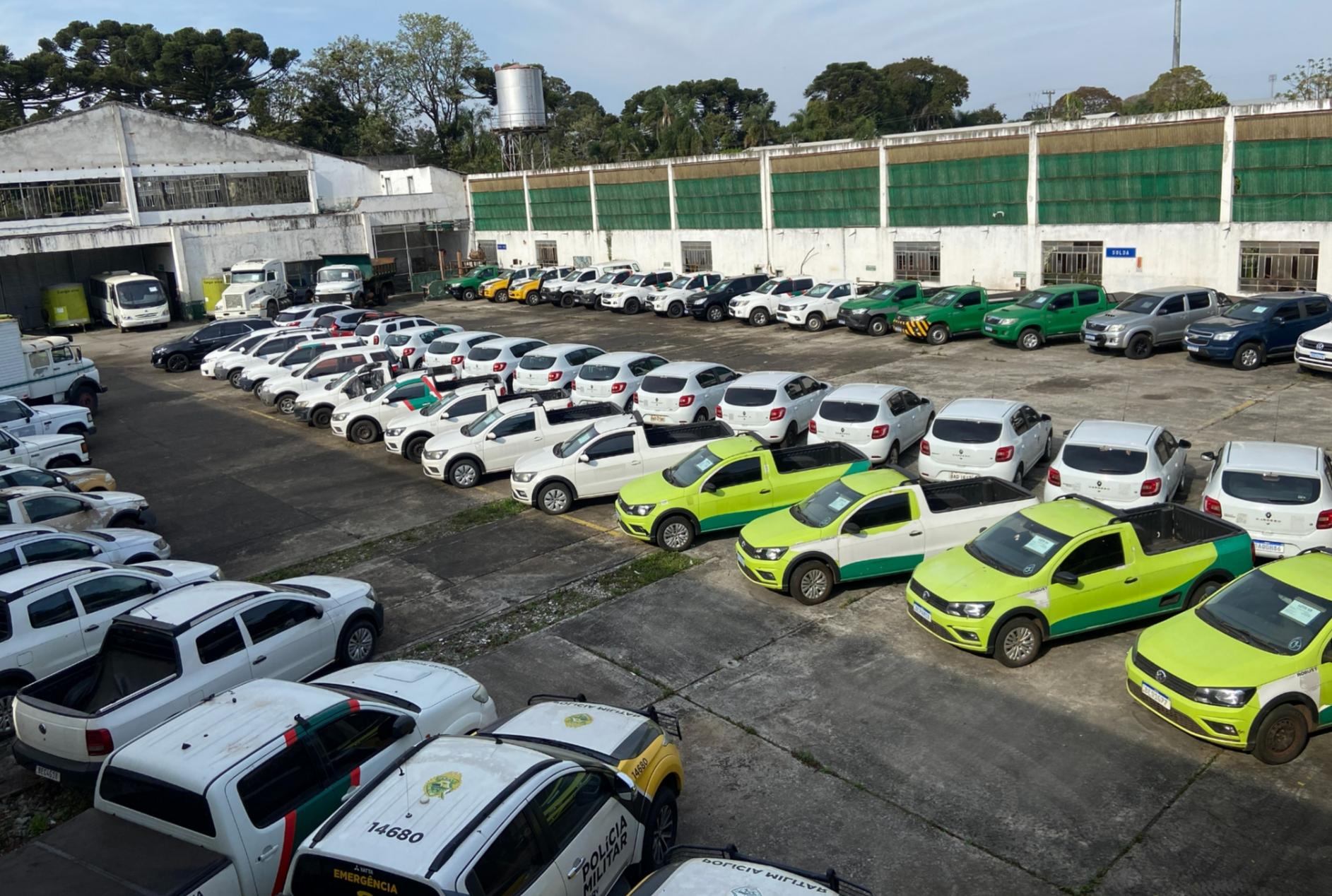 Leilão do Governo do Paraná tem Hilux, Amarok e outros veículos; lances estão abertos