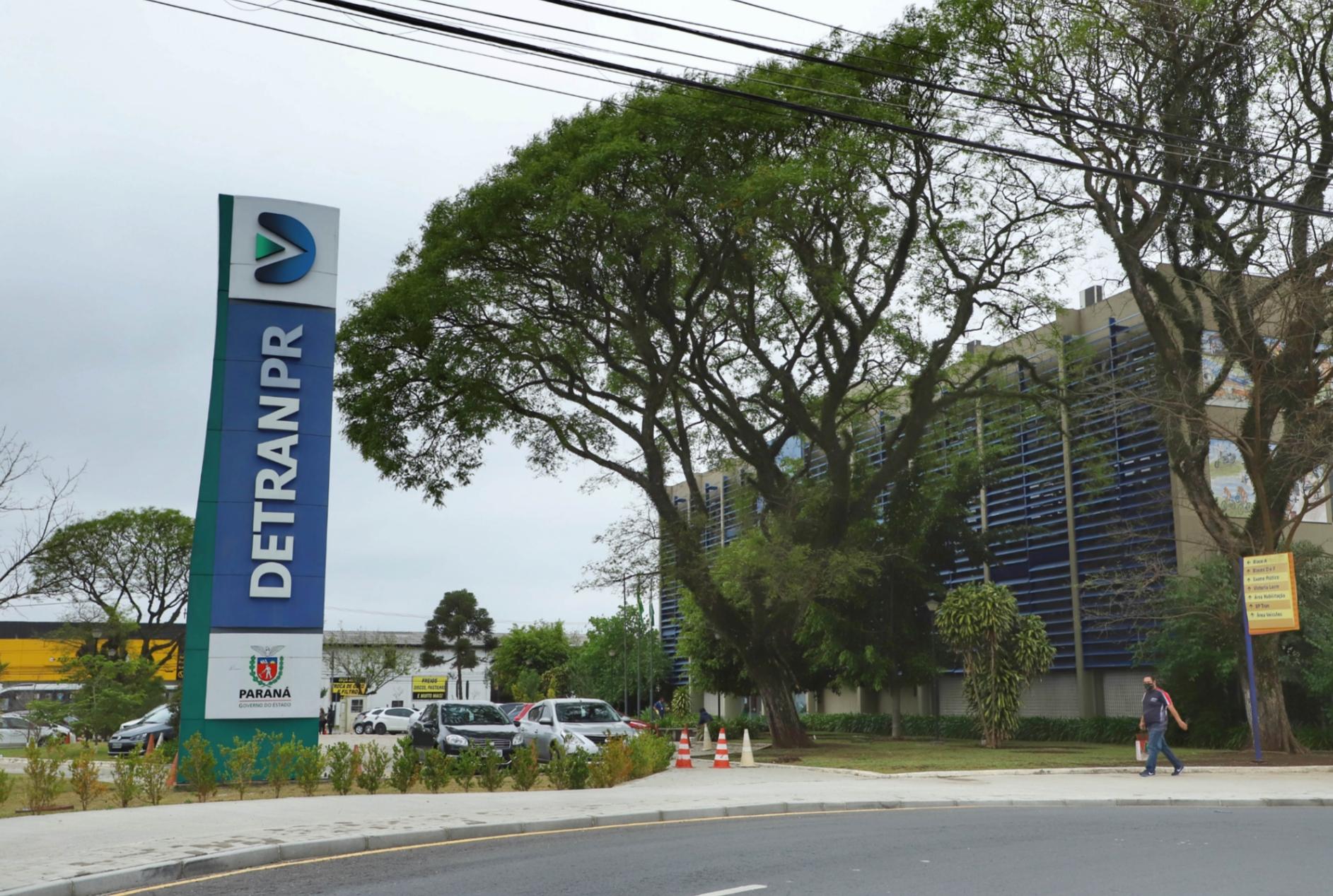 foto de Detran-PR fará concurso público com 100 vagas para Agentes e Analistas de Trânsito