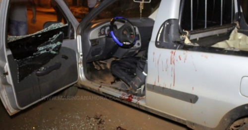 Idoso é baleado com 8 tiros em Sarandi, após ter o carro crivado de bala