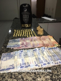 foto de ROTAM Sarandi apreende droga, dinheiro e dois menores 12 e 17 anos, por tráfico em Sarandi
