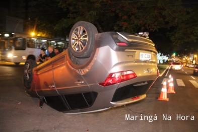 foto de Mulher é socorrida ao capotar carro em Maringá