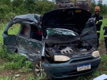 foto de Colisão entre carro e ônibus deixa três mortos em rodovia, entre as vítimas haviam pessoas que moraram em Maringá