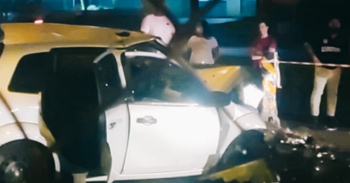 Colisão envolvendo carro durante a madrugada deixa feridos na Avenida Colombo em Maringá