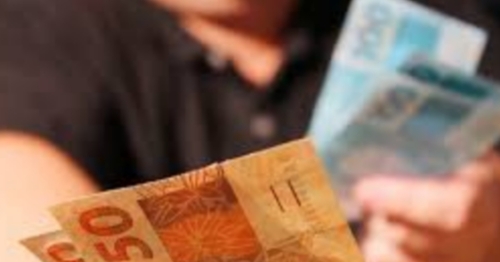 Brasileiros têm até 30 dias para solicitar dinheiro esquecido; 930 mil têm direito a mais de R$ 1.000