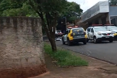 foto de Duas pessoas foram assassinadas com golpes de faca na Zona Sul de Maringá 