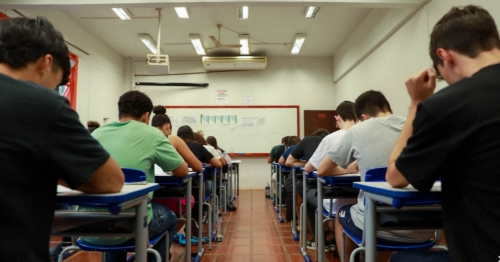 UEM aplica provas do PAS para quase 24 mil estudantes neste domingo