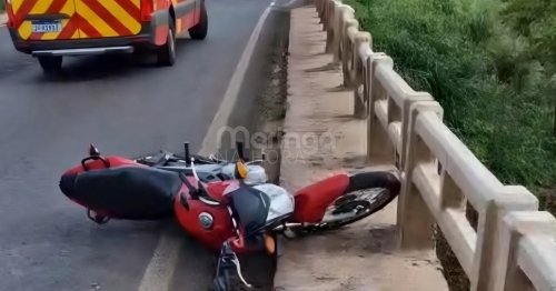 Motociclista quase cai de viaduto ao sofrer acidente na PR-317 em Maringá