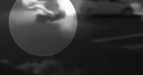 Vídeo mostra acidente entre carro e moto deixou adolescente de 14 anos inconsciente em Maringá 