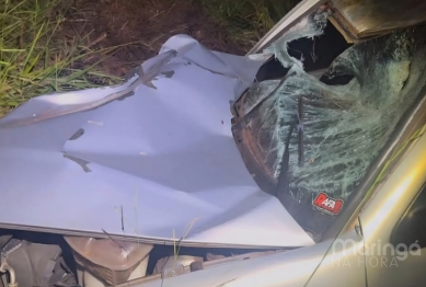 foto de Colisão entre carro e moto termina na morte de pai e filho na região