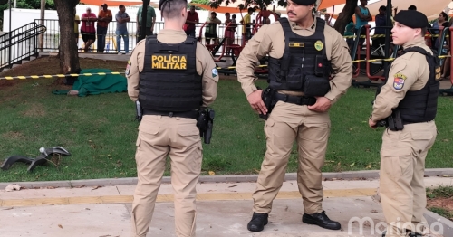 Jovem de 23 anos é assassinado em praça na região 