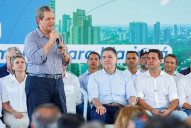 foto de Em Maringá, governador anuncia pavimento rígido nas obras do Contorno Sul