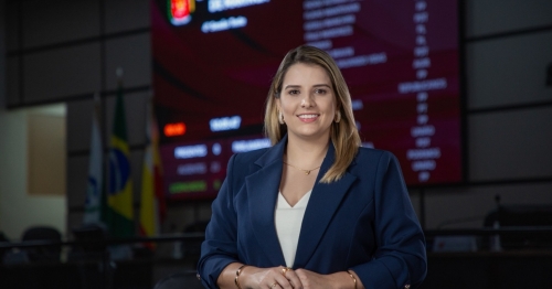 Majô Capdboscq é eleita presidente da Câmara de Maringá para o biênio 2025-2026