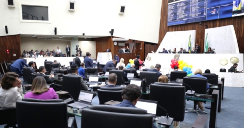 Assembleia Legislativa aprova por unanimidade a criação da CNH Social no Paraná
