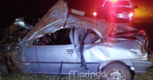Jovem fica preso nas ferragens de carro após acidente em rodovia na região